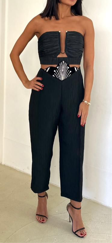 Black Pearly Top