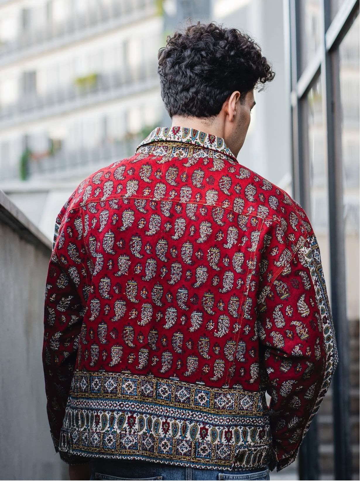 Men’s One-Size All-Season Jacket