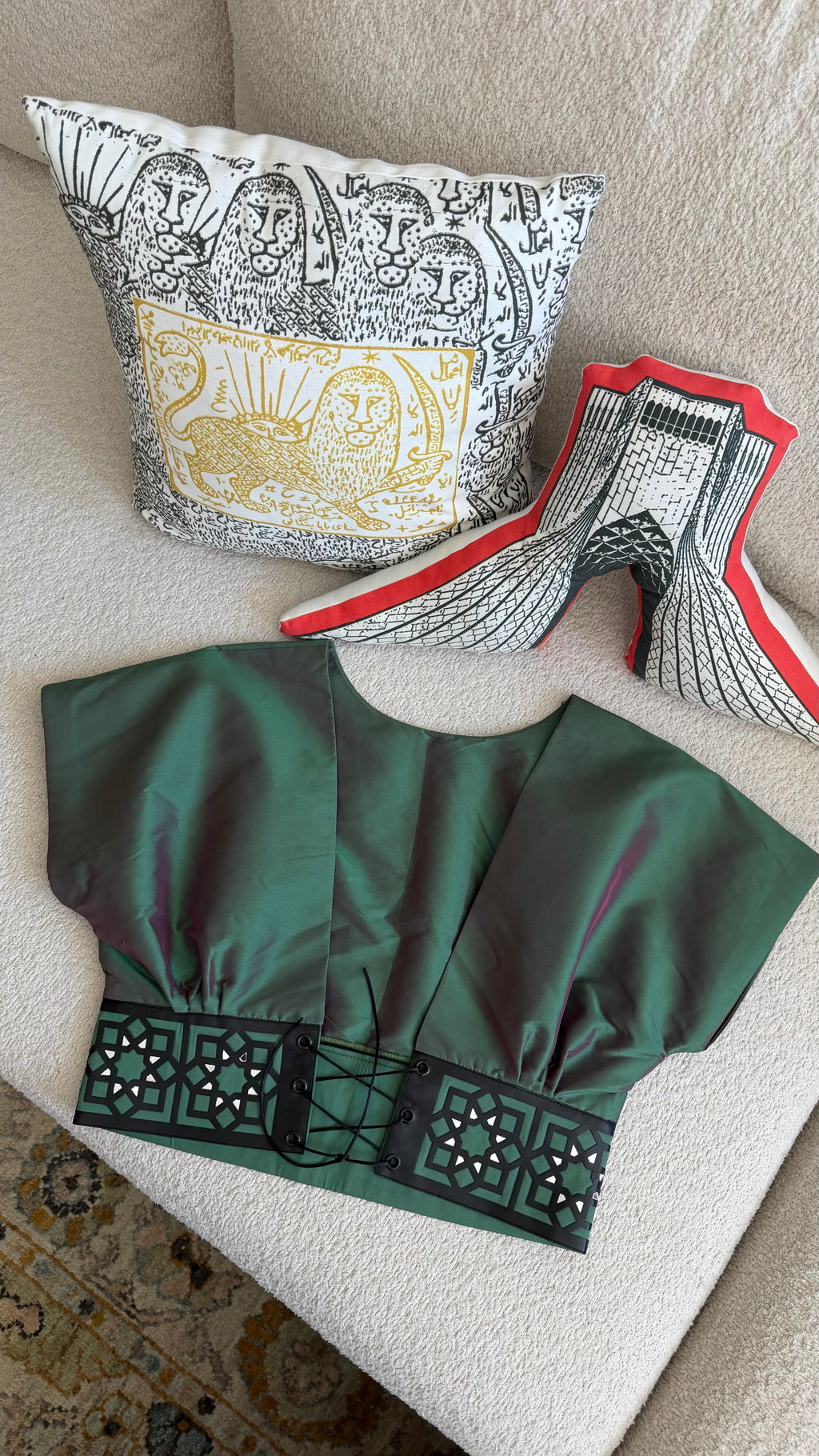 Mirror Blouse (Dark Green)
