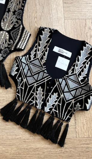 Zar Vest